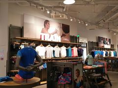 -UNDER ARMOUR(新燕莎奥莱店)