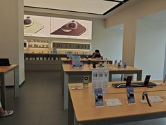 -华为授权体验店(上坤上街购物中心)