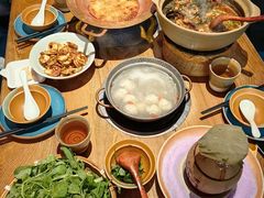-吃饭皇帝大土家民族菜(正大广场店)