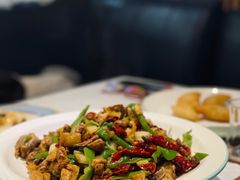 海尔巴格辣子鸡-海尔巴格一甸茶餐厅新疆菜(青年路店)