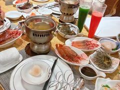 -雍和会海鲜姿造自助(湖东路店)