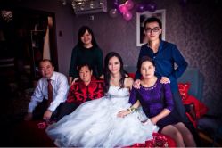 iphone_upload_pic-纯色时光婚纱艺术馆WHITE