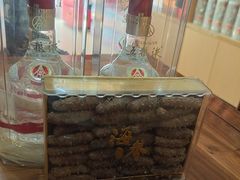 -至铖名酒回收茅台五粮液冬虫夏草