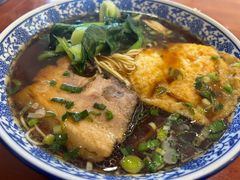 焖肉鸡蛋青菜面-伟记奥面馆(养育巷店)