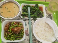 -老乡鸡(亳州路天庆大厦店)