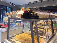 面包甜点陈列柜-嘉华饼屋(金实路店)