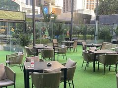 -深圳温德姆至尊酒店·大堂吧·户外花园