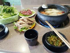 -阿西土陶牦牛汤锅