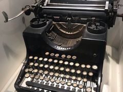 -陆汉斌打字机博物馆