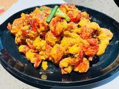 咸蛋黄焗虾球-一棠龙虾(徐家汇城开YOYO店)