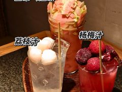-三出山火锅(万象天地店)