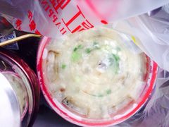 红蜡烛海鲜粥城(中山路店)-红蜡烛•瓦罐粥家常菜•夜宵(中山路店)