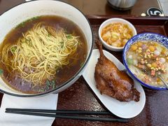 -百年老字号·观振兴蟹黄面·三虾面·苏式面(观前街富仁坊巷店)