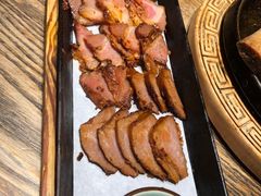 -蜜桃餐厅·伴山(湖滨商业街店)