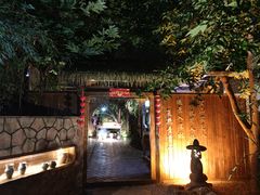 -厚山庭院重庆老火锅