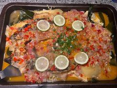 -里岛烤鱼(东港凯虹广场店)