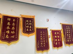 -小荧星艺校(大宁分校)