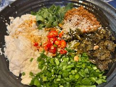 豆花米线-滇道云南特色料理(康定路店)