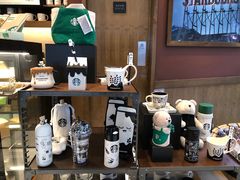 零售区-星巴克(广州东圃天银店)