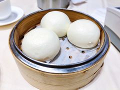 金沙奶黄包-广东胜利宾馆西关粤中餐厅