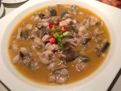 酸汤牛蛙-莲餐厅·湖北菜·藕汤是头牌(愚园路店)