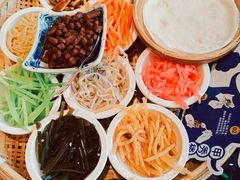 -包整·丝娃娃(甲秀楼景观店)