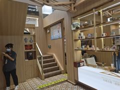 -霸王茶姬(南强街店)