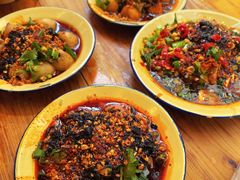 -拈签一笑黄牛肉辣卤串串