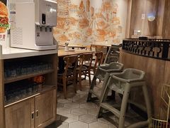 -必胜客(花都百业店)
