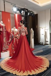-懿沉香中式嫁衣礼服秀禾服龙凤褂马来褂旗袍总店