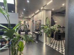 -老肖男士理发店