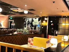 大堂-绿茵阁牛扒餐厅(客村店)