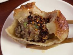 -宝瑞门钉肉饼店