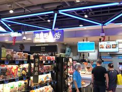 面包甜点陈列柜-盒马鲜生(189购物中心店)