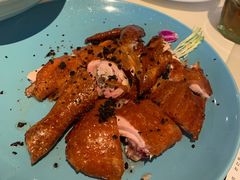 黑松露吊烧脆皮鸡-港丽餐厅(高德置地店)