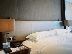 -中山利和希尔顿酒店