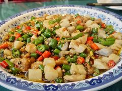 尖椒大盘鸡-锅碗瓢盆·重庆本土菜(南坪东东摩店)