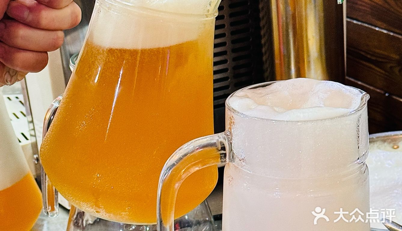 一口大锅的两种鲜美滋味🍻