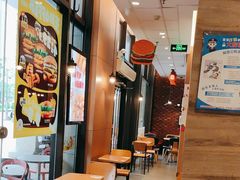 -汉堡王(华发中央公园店)