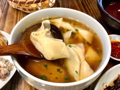 菜肉馄炖-双塔老饭店