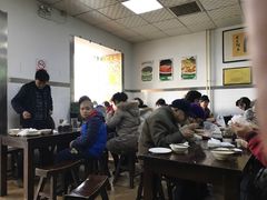 大堂-老磁器口豆汁店(天坛店)