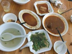 -山里人家土菜馆(茅山店)