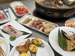 -山焱·炭火自助烤肉(周浦万达店)
