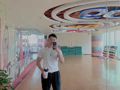 -奇迹健身金茂汇店