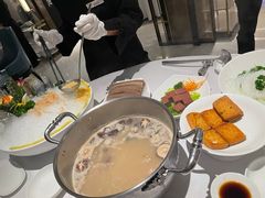 象拔蚌两吃-红雀围·海鲜火锅(陆家嘴中心店)