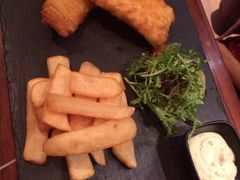 -Hooley's活利仕西餐厅(珠江新城店)