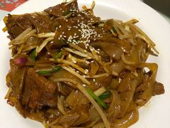 干炒牛河-大咀港式茶餐厅(海岸城店)