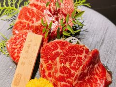 -山川小町·极番烧肉(新地假日广场店)
