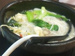 -灵芝妹子海鲜米线(瓦房店新玛特店)