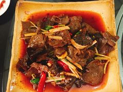 -周老三跷脚牛肉·全牛火锅(非遗传承店)